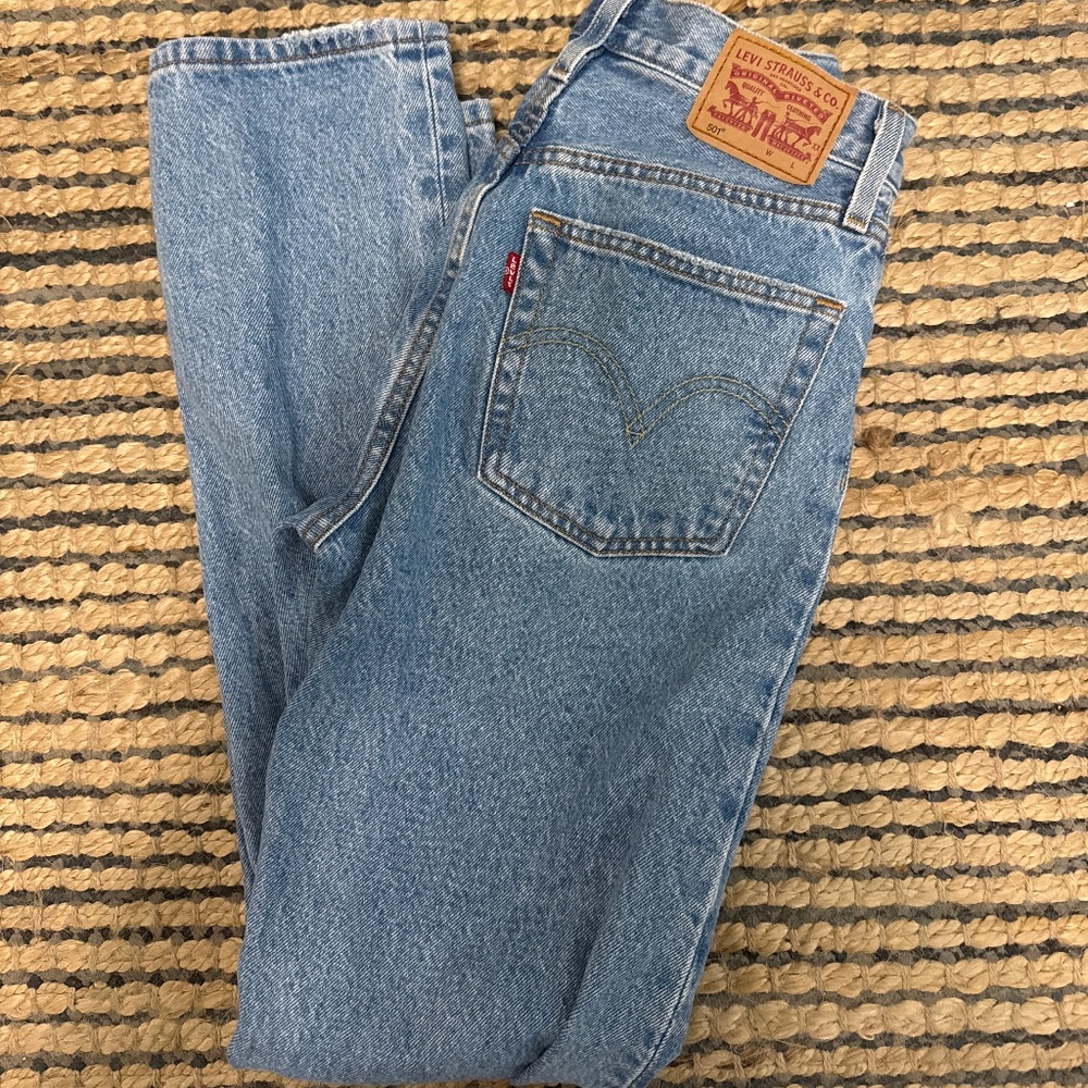 Levi’s woman’s jeans